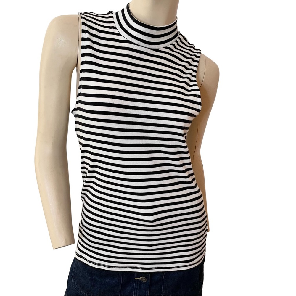 Splendid- soft black and white turtleneck tank top- medium